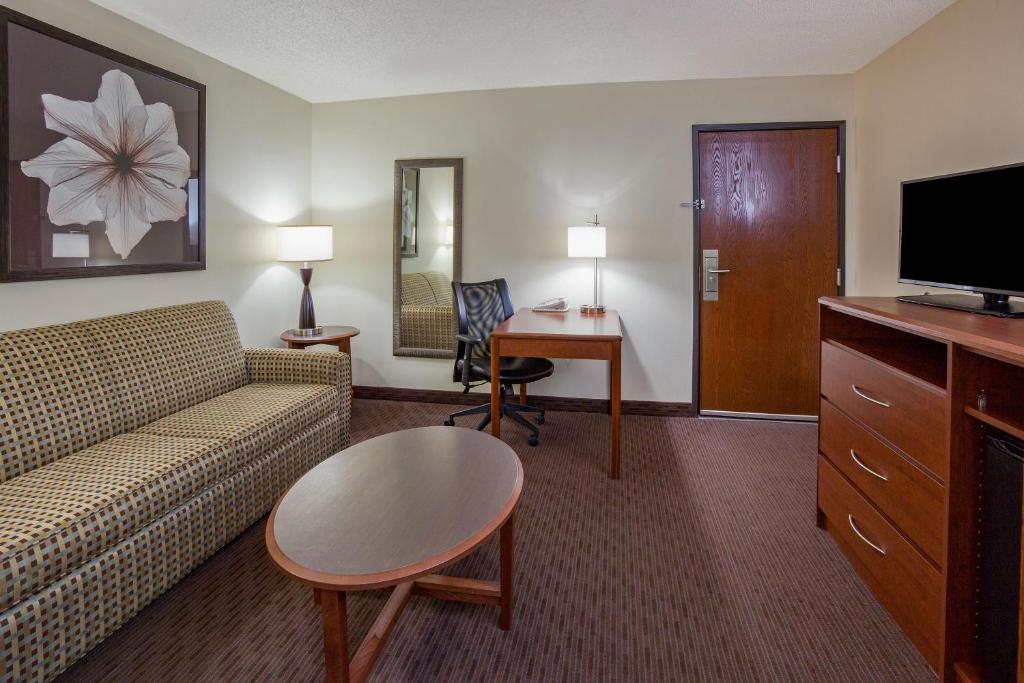 AmericInn by Wyndham Spencer photo 3