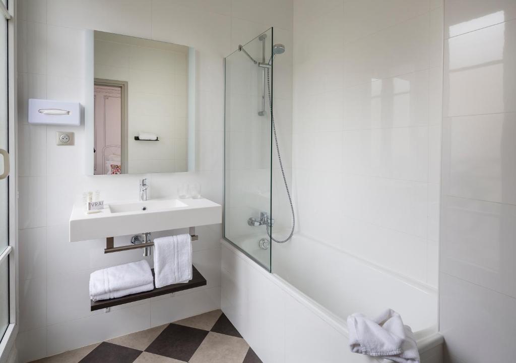 호텔 파리 보지라르 (Hotel Paris Vaugirard) - Thumbnail image