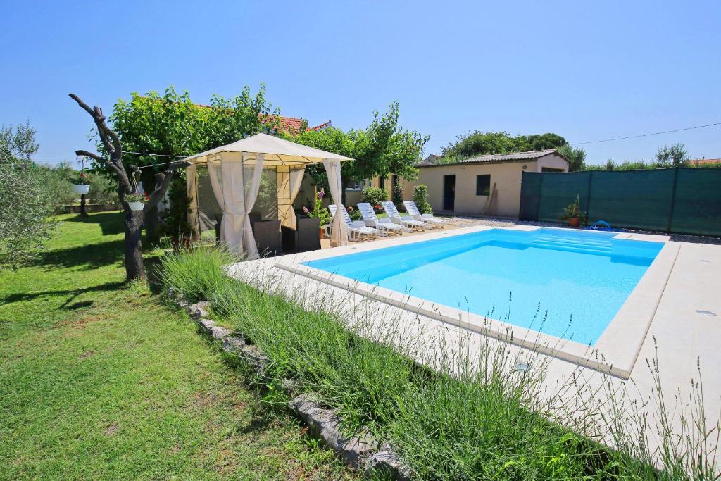 Holiday Home Frane photo 1