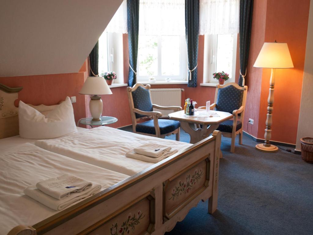 Двухместный (Двухместный номер Делюкс с 1 кроватью и ванной), Hotel & Restaurant Waldschlösschen