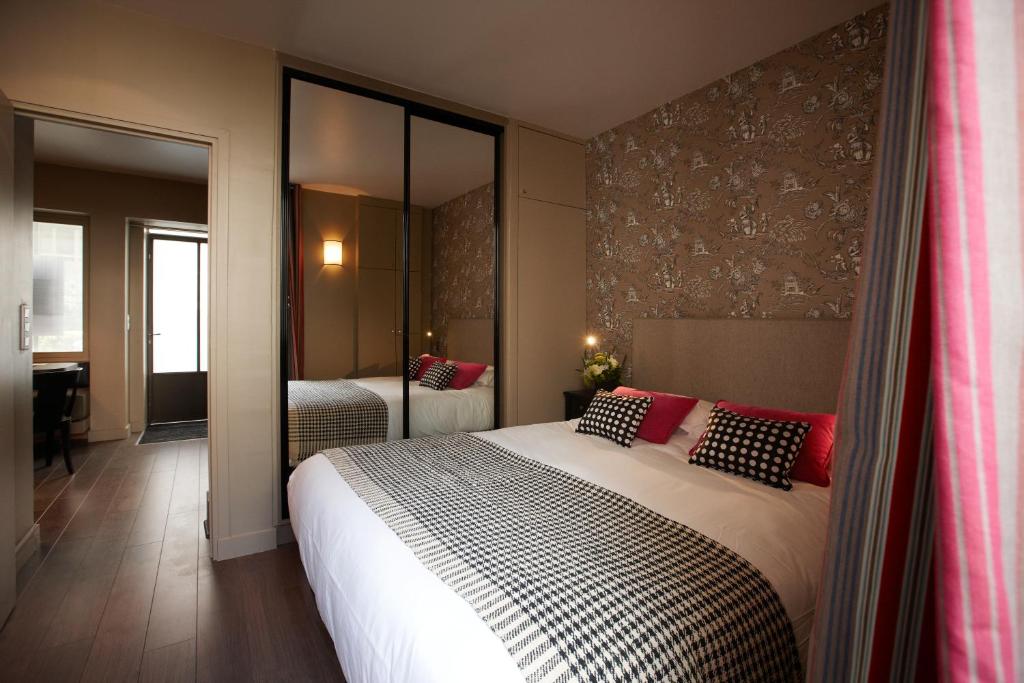 Апартаменты (Апартаменты (для 2 взрослых и 2 детей)), Hotel Louison