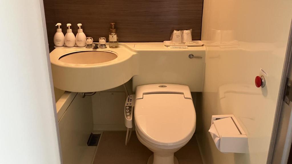Hotel Select Inn Tsuruga - Tap to explore photos
