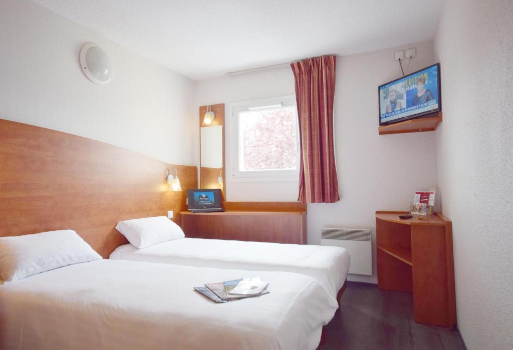 Двухместный (Двухместный номер с 2 отдельными кроватями), Best Hotel Reims La Pompelle