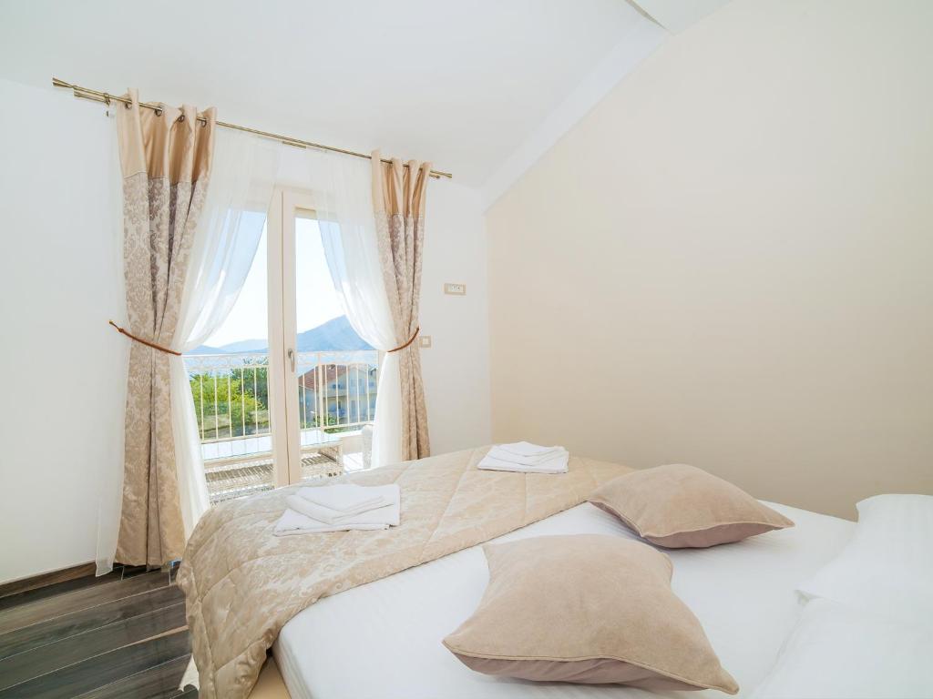 Апартаменты (Апартаменты с 3 спальнями и видом на море), Sea Point Apartments