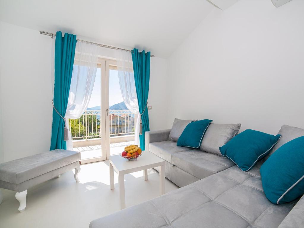 Апартаменты (Апартаменты с 2 спальнями, балконом и видом на море), Sea Point Apartments