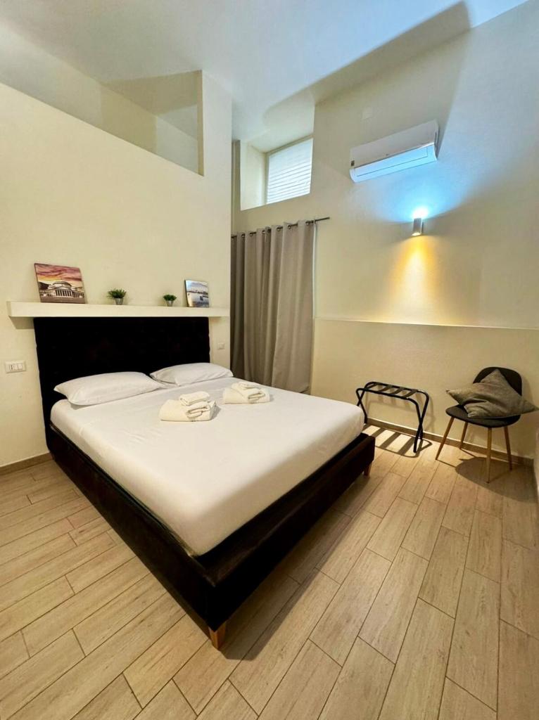 Centro Storico Maison, Naples