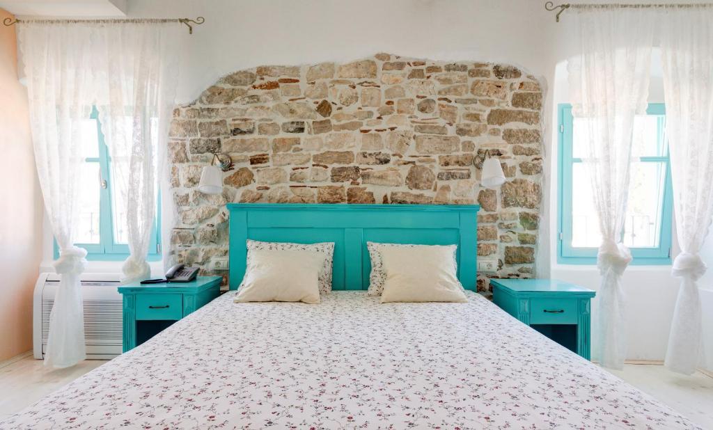 Heritage hotel Chersin - Tap to explore photos