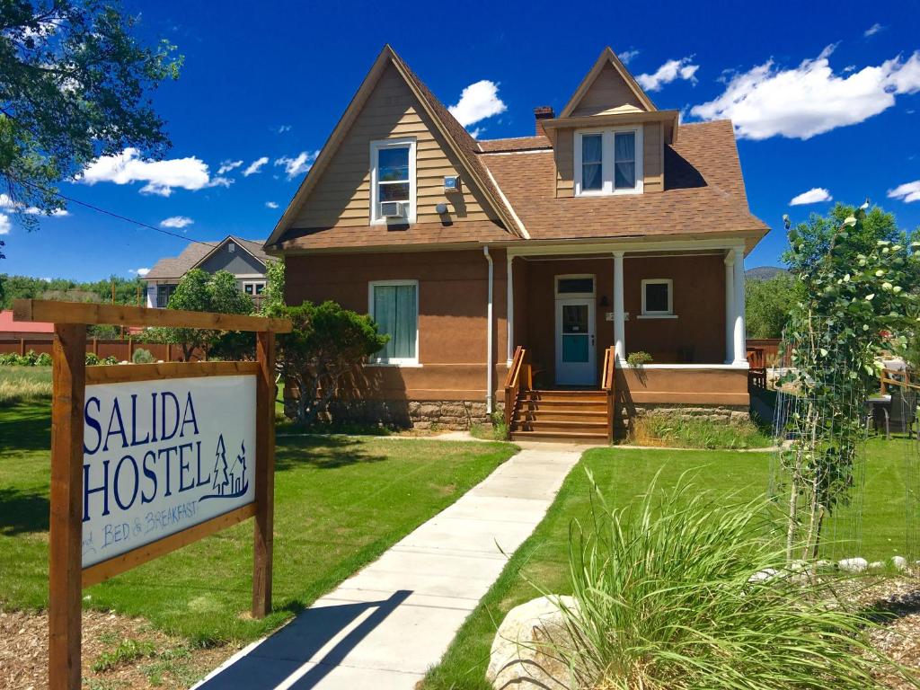 Salida Inn and Hostel image