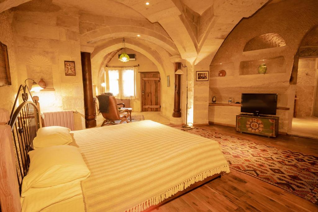 Sultan Cave Suites - Tap to explore photos