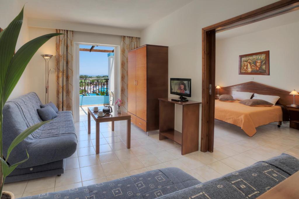 Corali Hotel photo 2