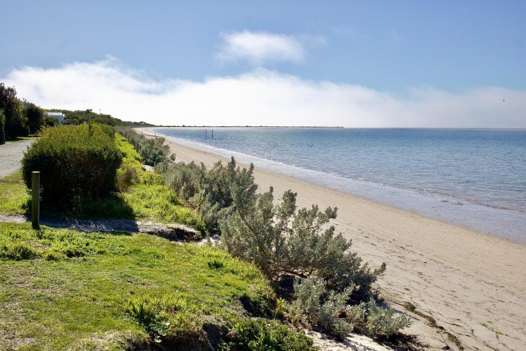 Wilsons Prom Holiday Park - Tap to explore photos