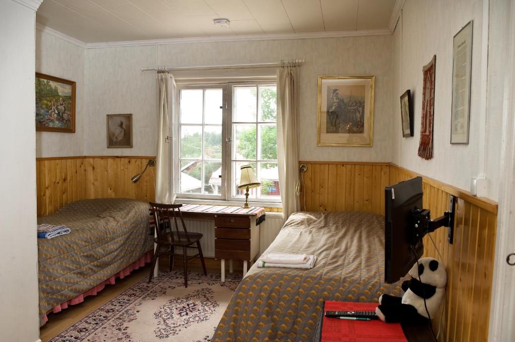 Kartano Hostel Room Type - Triple Room with Shared Bathroom