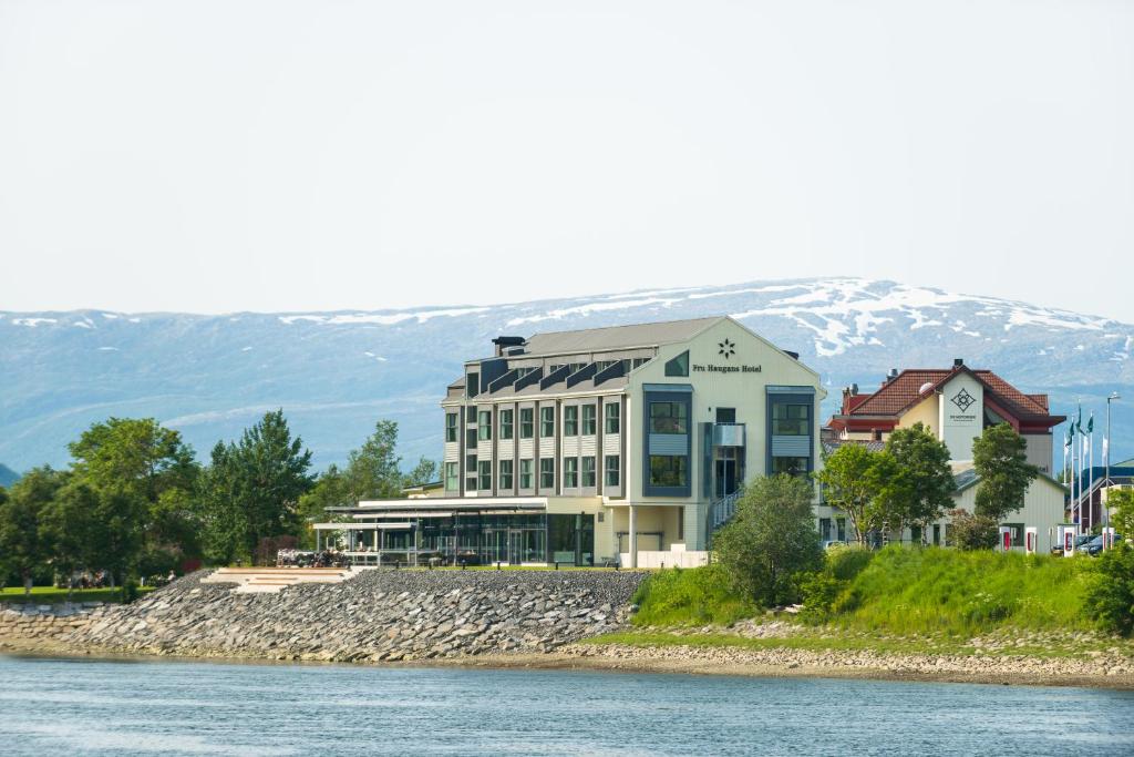 Fru Haugans Hotel photo 1