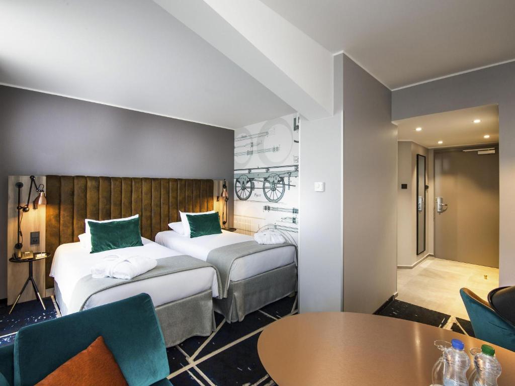 Hotel Mercure Poznan Centrum - Tap to explore photos