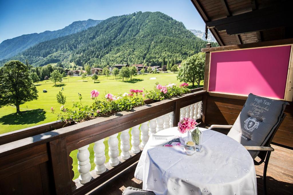 Двухместный (Двухместный номер с 1 кроватью (вид на поле для гольфа)), Hotel das liebling - adults only