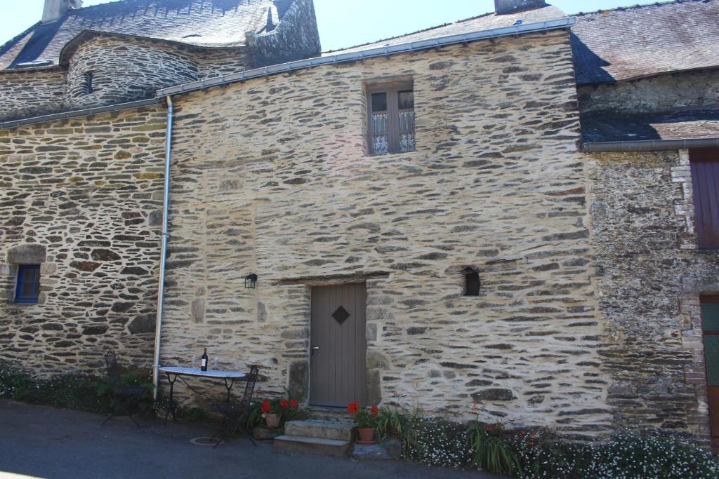 "Number 26" Town House photo 4