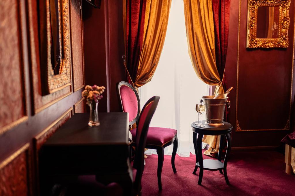 Двухместный (Номер Делюкс с кроватью размера «queen-size»), Belle Epoque Boutique Villa