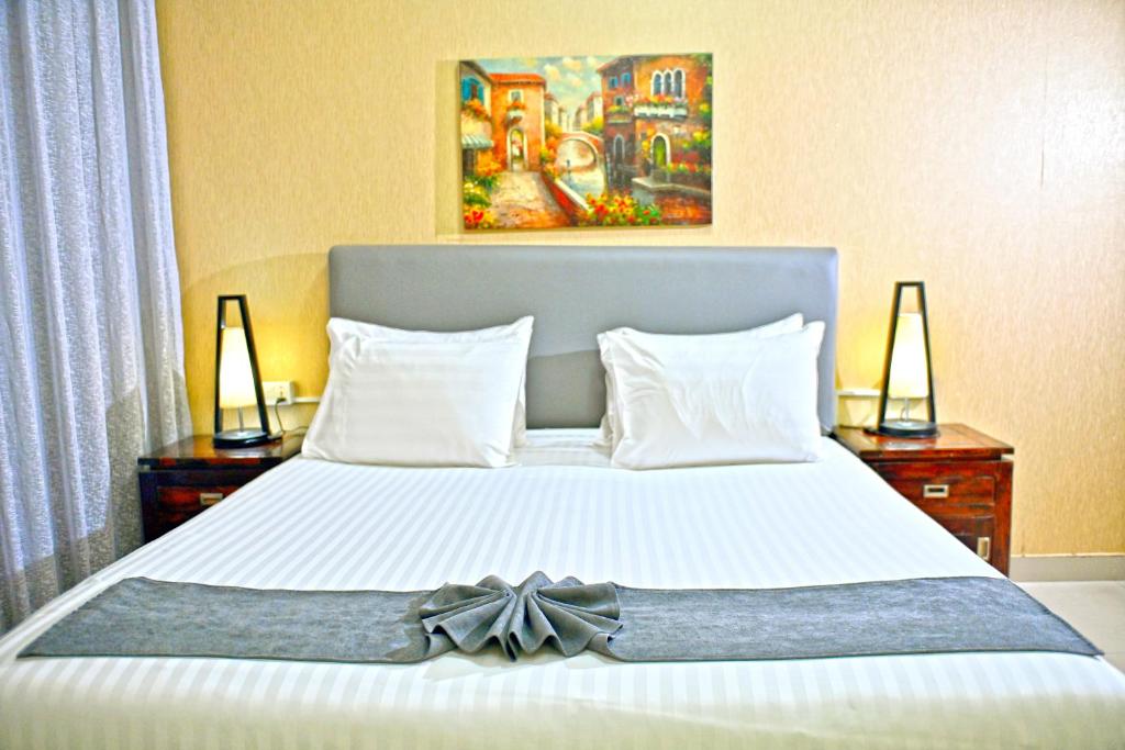 Ewan Tower Hotel Apartments Room Type - Standard King Room