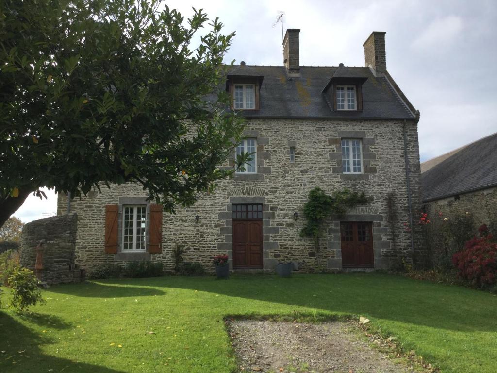 L'ancien Presbytère d'Ardevon photo 1
