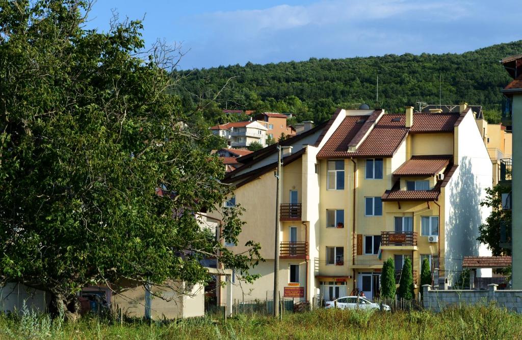 Velena Apartments photo 3