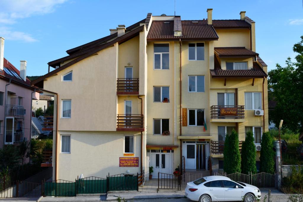 Velena Apartments photo 1