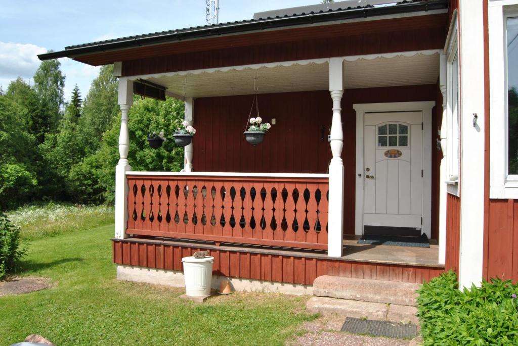 Orsastuguthyrning-Oljonsbyn photo 2