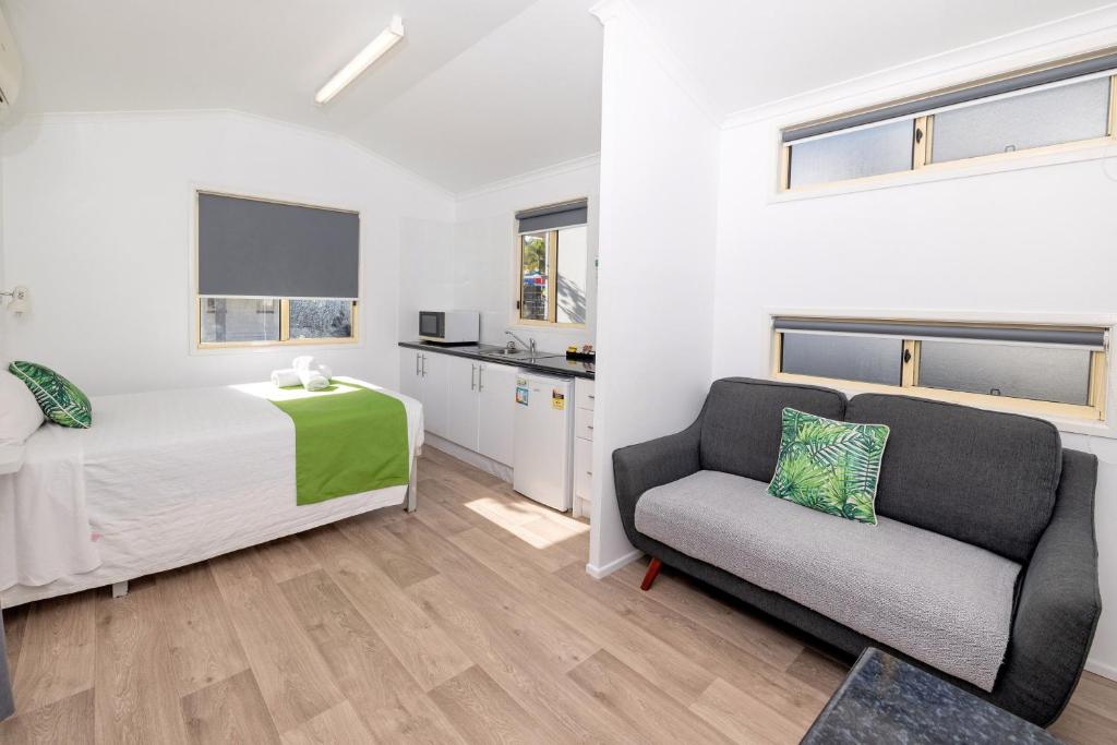 BIG4 Whitsunday Islands Holiday Park Room Type - Standard Studio