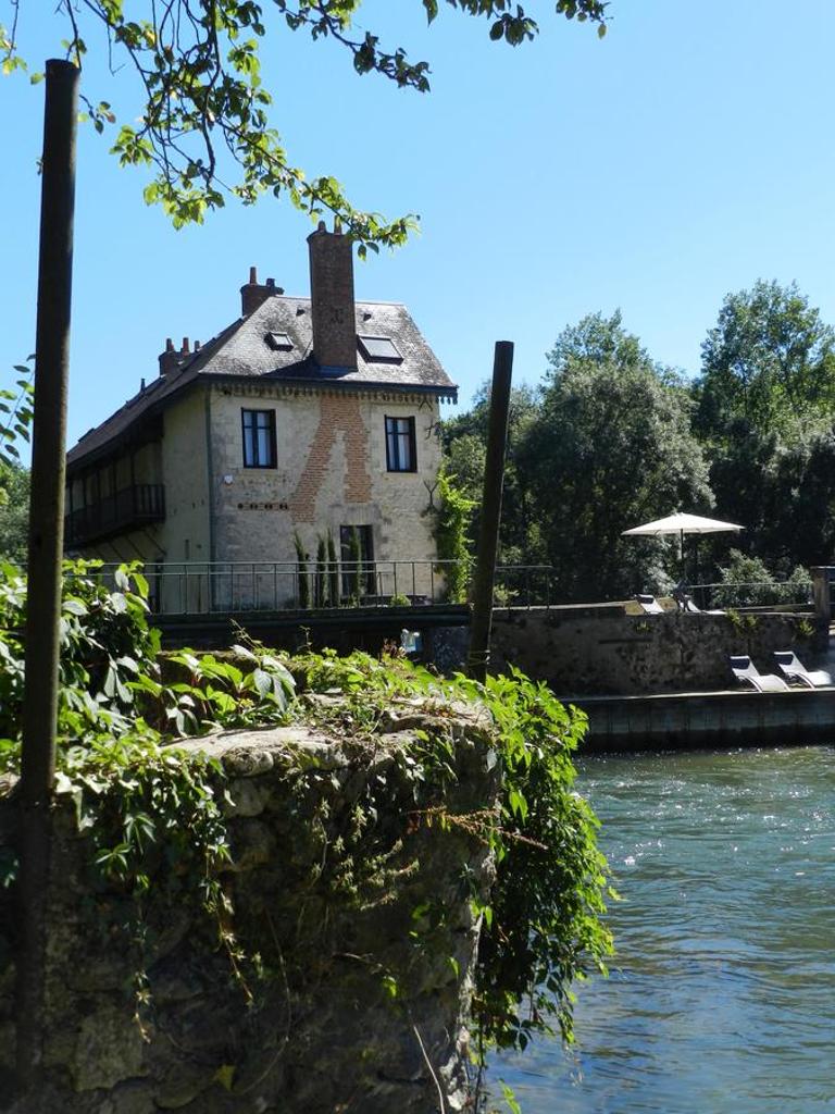 Moulin de la Chevriere photo 1