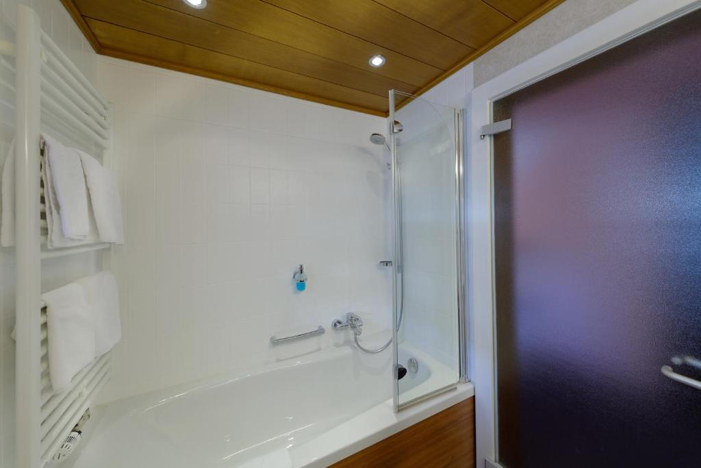 Студио (Номер-студио с балконом), Hotel Alte Post