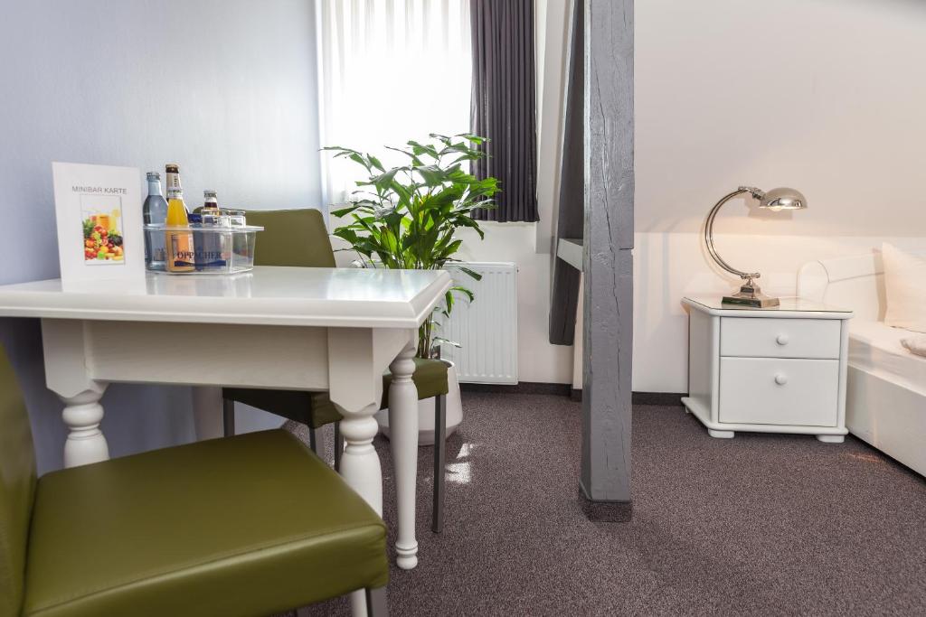 Апартаменты (Эксклюзивные апартаменты (для 2 взрослых)), Altstadt Hotel