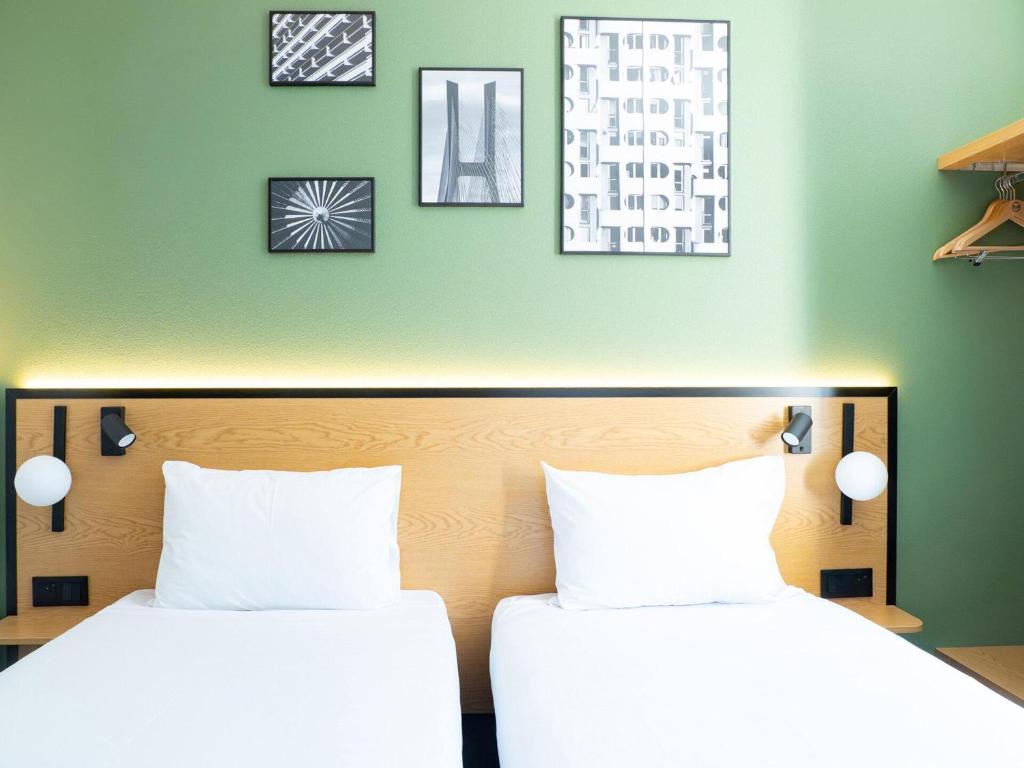 Hotel B&B Wrocław Centrum Room Type - Twin Room
