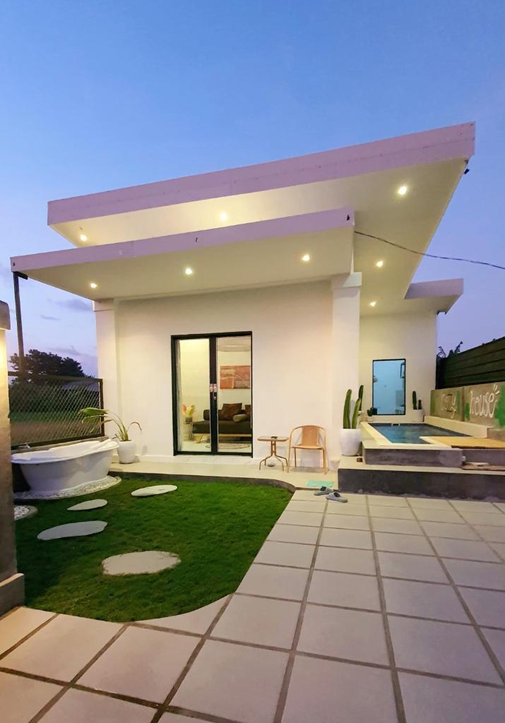 Villa Cozy Kapal 1BR private pool