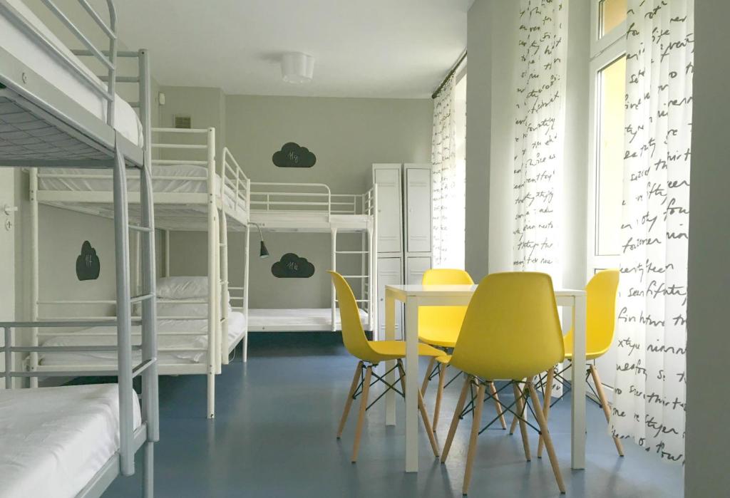 Номер (Кровать в общем 8-местном номере), Cloud Hostel