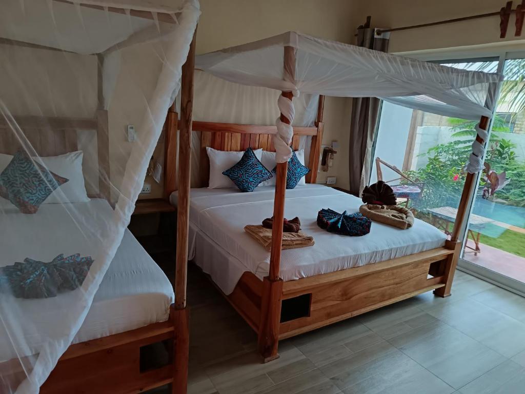 DOGO E ILARIA Bed & Breakfast - Tap to explore photos