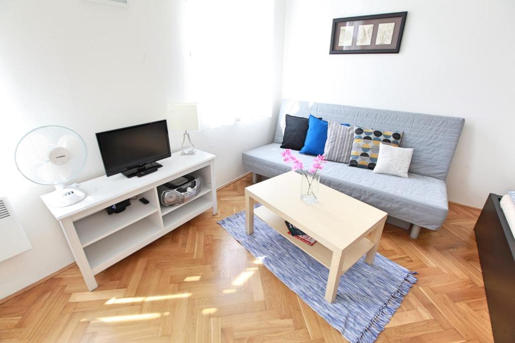 Апартаменты (Апартаменты с 1 спальней), Апарт-отель Angel City