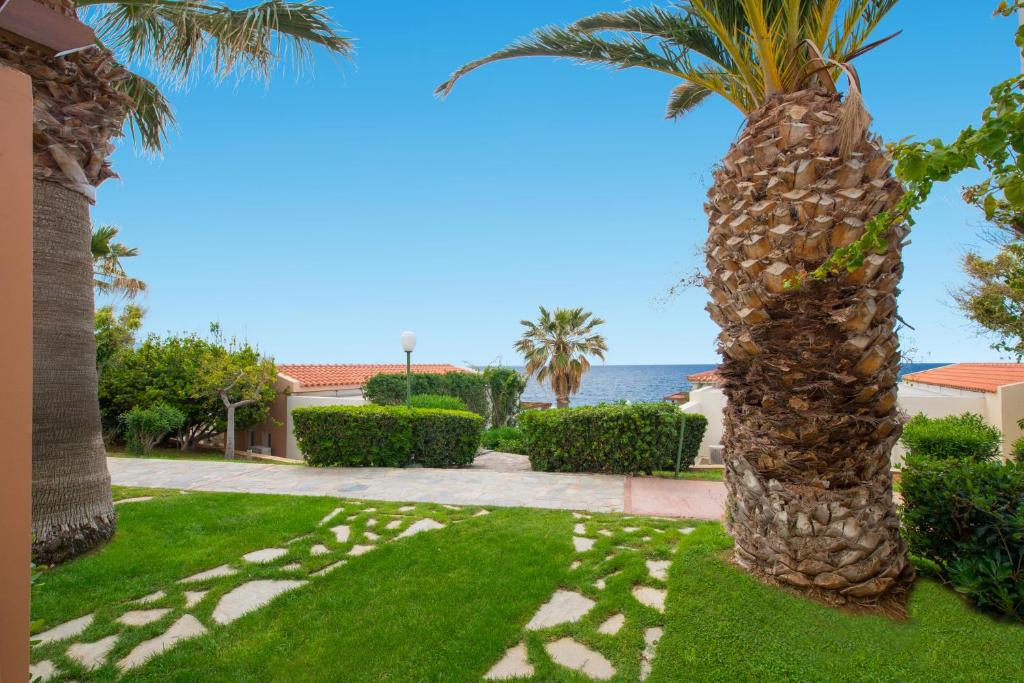 Семейный (Семейное бунгало с видом на море (4 взрослых)), Iberostar Creta Panorama & Mare