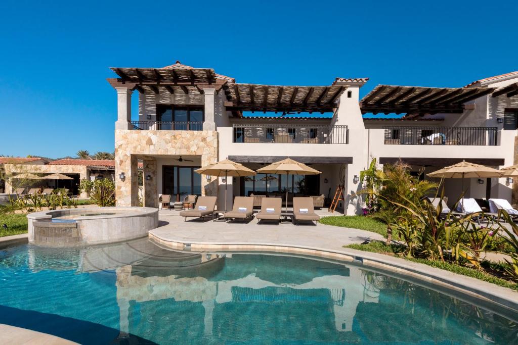 Live Aqua Private Residences Los Cabos - Tap to explore photos