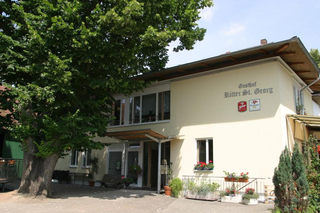 Hotel und Gasthof Ritter St. Georg photo 1