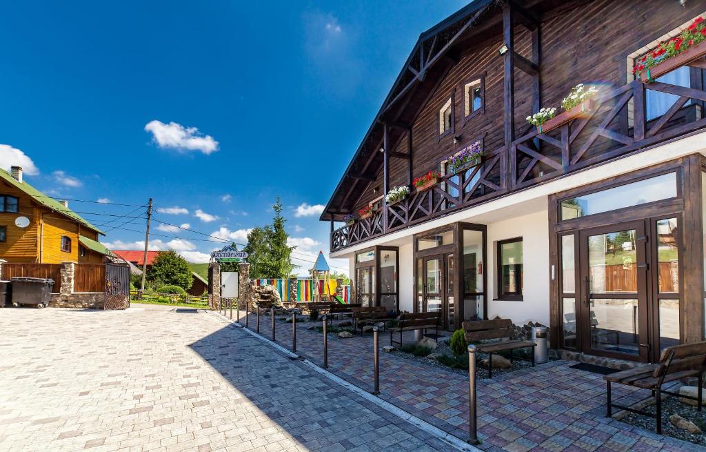 Alpiyskiy photo 2