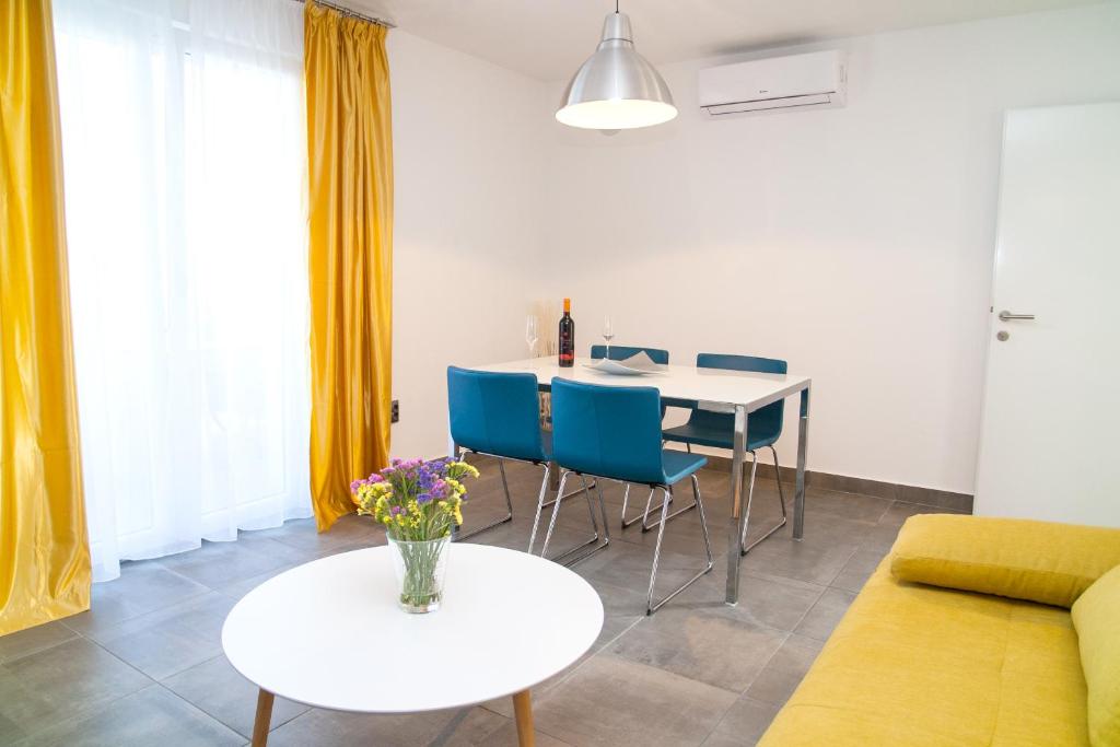 Apartment Ema photo 3
