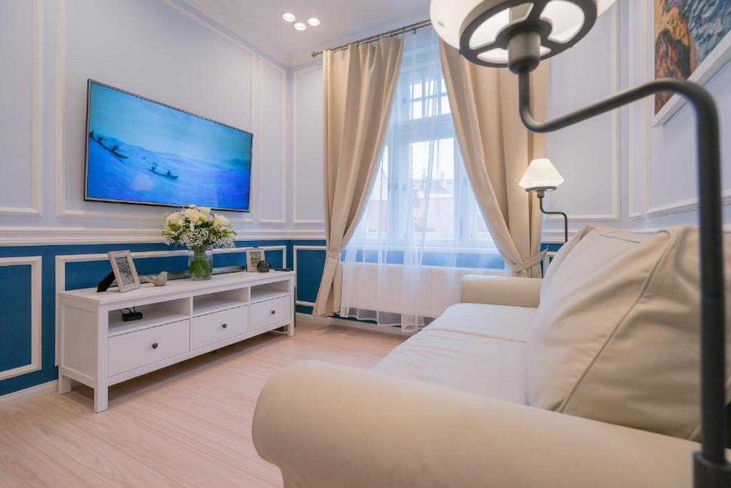 Апартаменты (Люкс «Лазурь» с рабочим столом), Revelton Suites Karlovy Vary