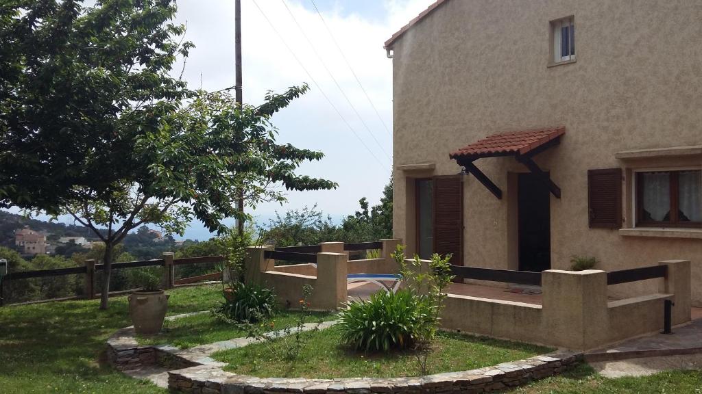 Bas de Villa chez Mr.Girolami Dominique photo 4