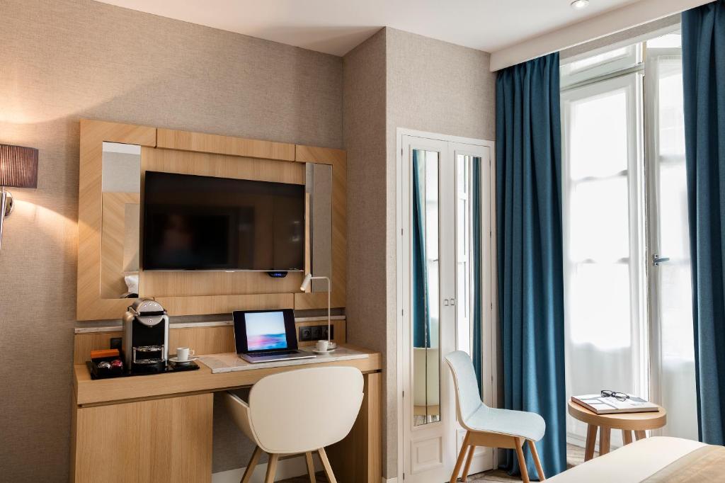 Двухместный (Номер Делюкс с кроватью размера «king-size»), Best Western Premier Louvre Saint-Honoré