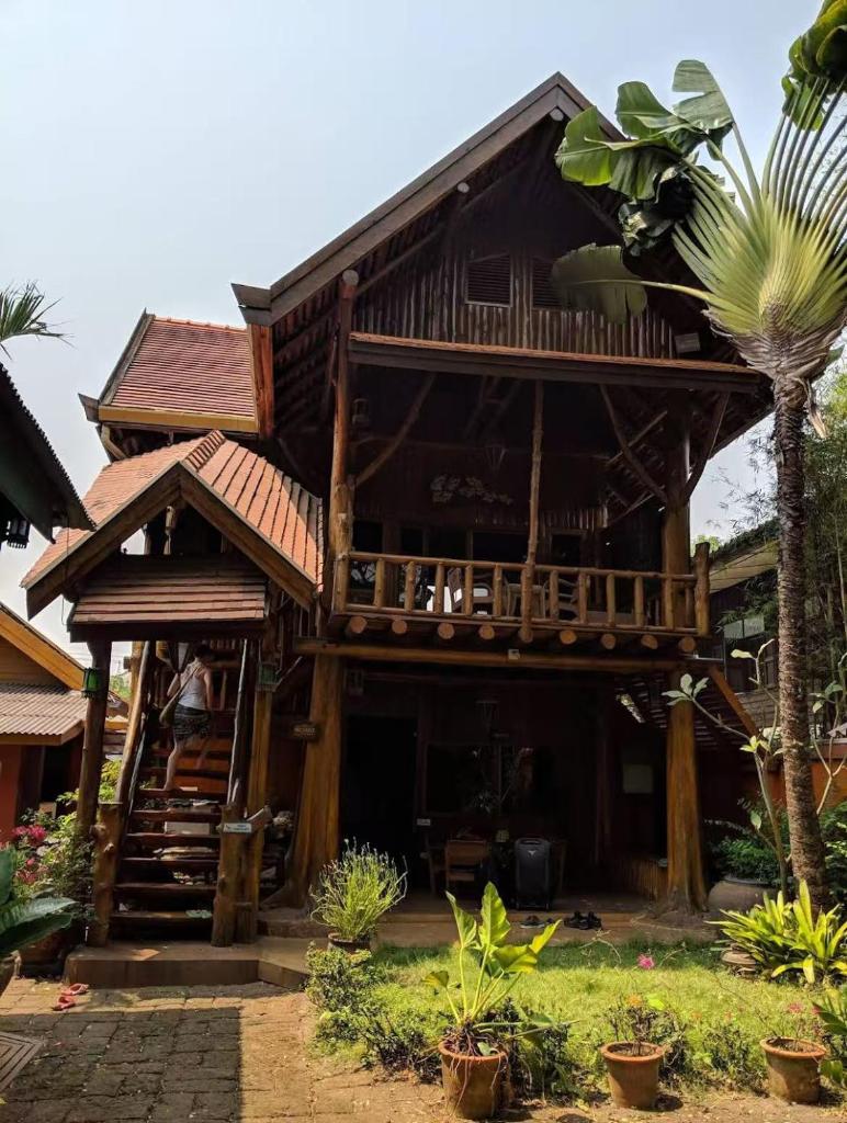Thai Tom s GuestHouse