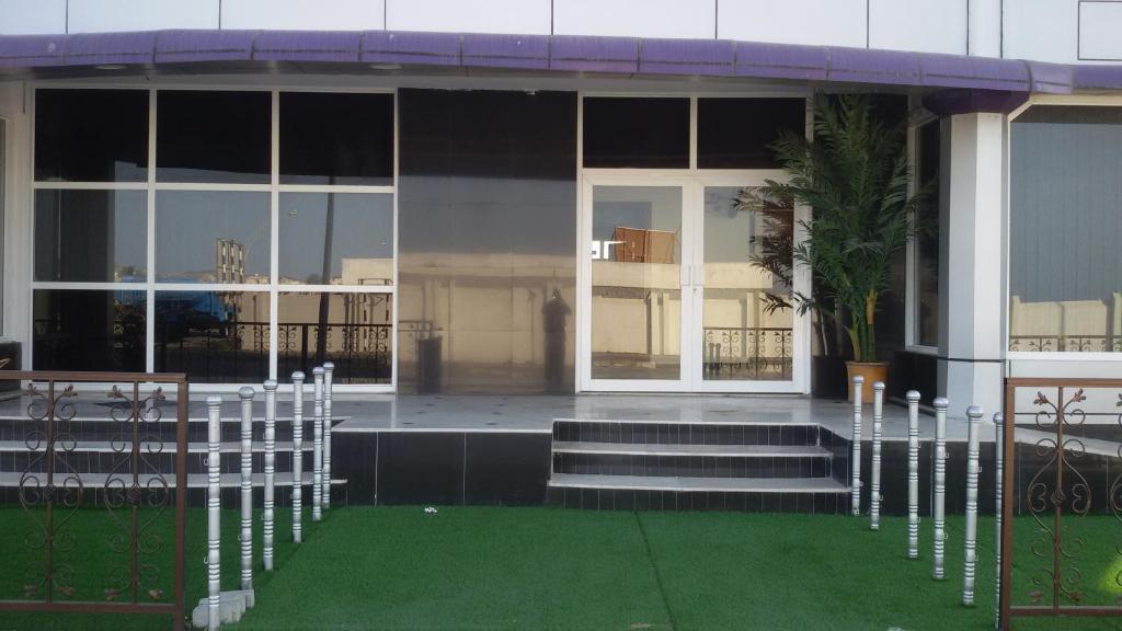 Serapis Hotel photo 1