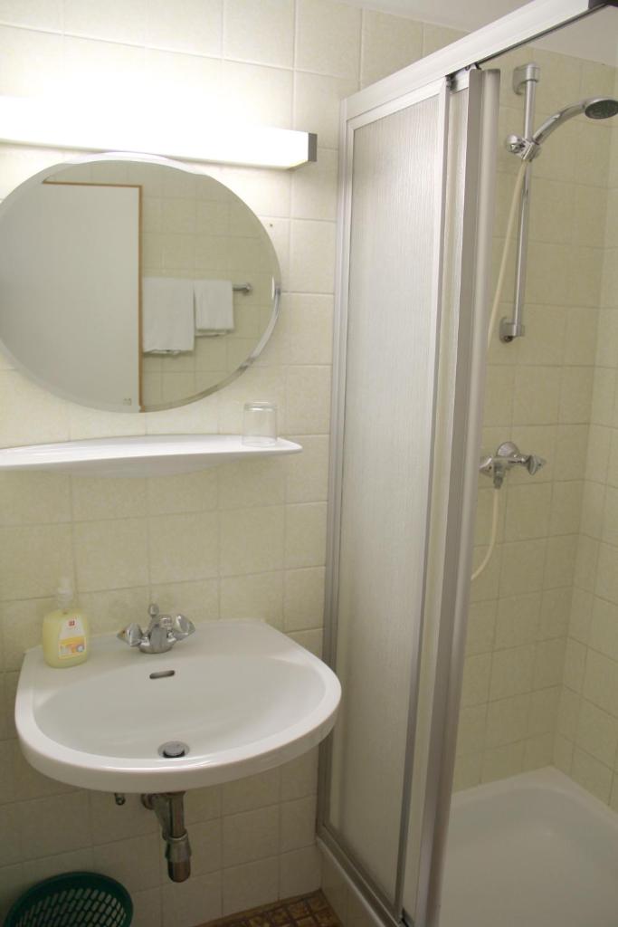Одноместный (Бюджетный одноместный номер), Snooze Guesthouse