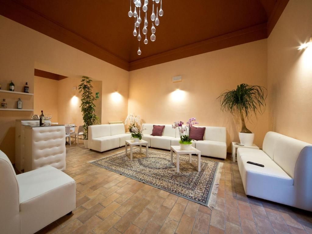 Hotel Palazzo Renieri - 3stelle S photo 2