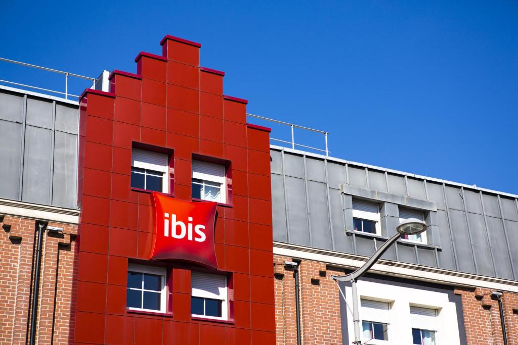ibis Lille Lomme Centre - Tap to explore photos