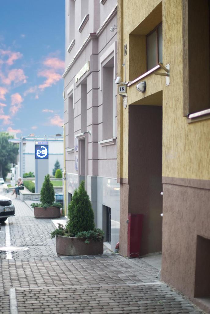 Hotel 18 photo 2