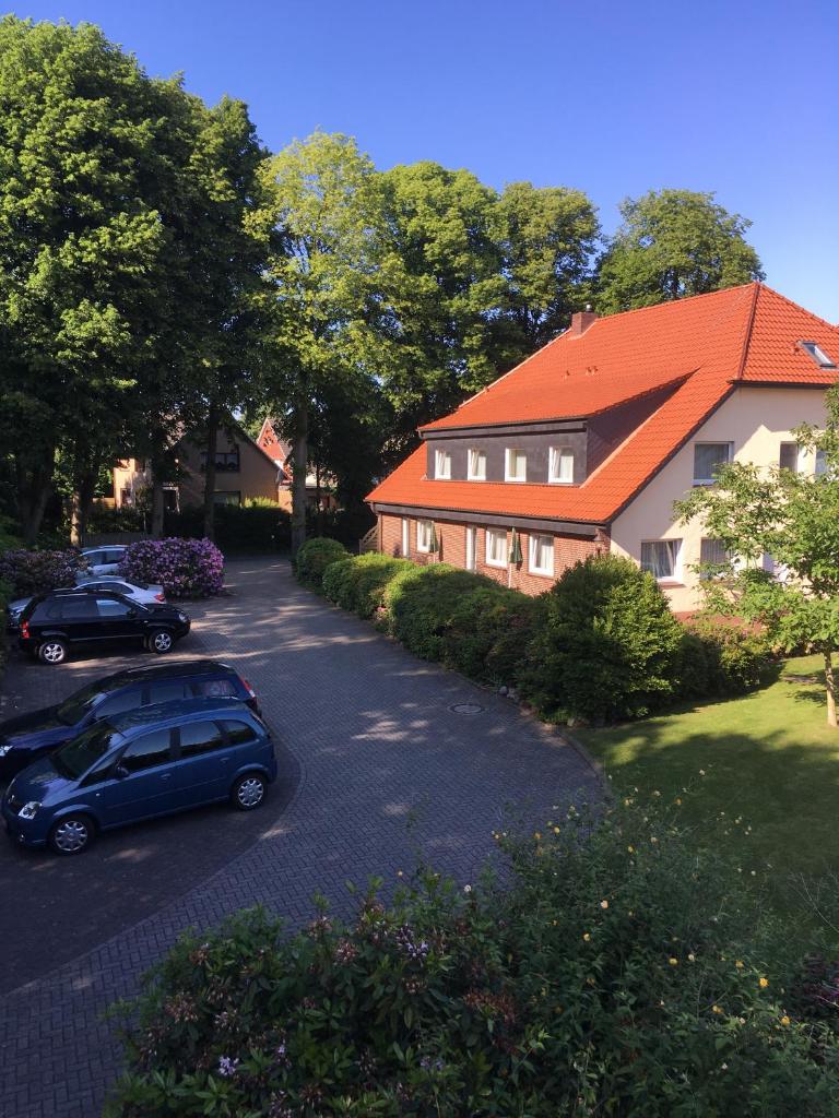 Hotel Neuenburger Hof photo 4